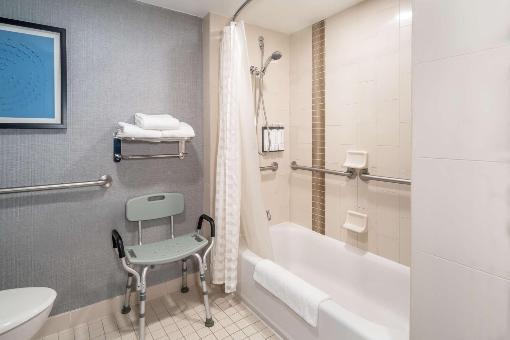 Hyatt Place Містик Екстер'єр фото