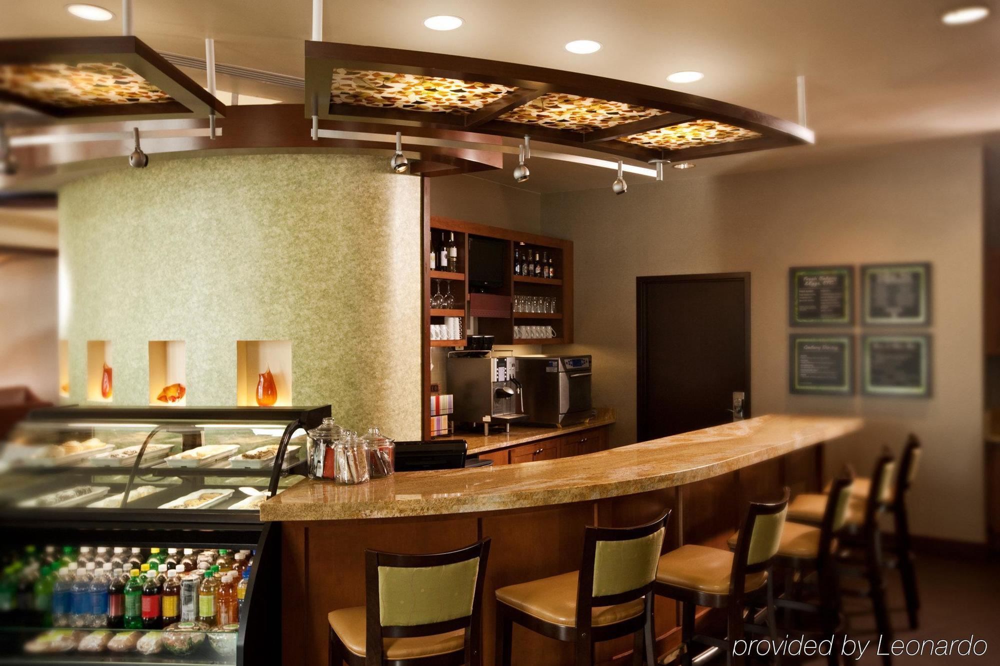 Hyatt Place Містик Ресторан фото